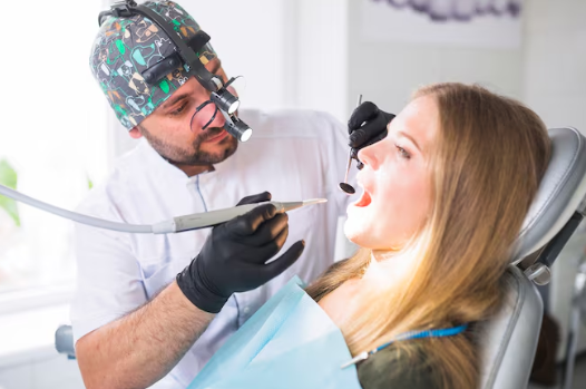 Der Weg zum gesunden und schönen Lächeln: Pflege und Behandlung in der Zahnmedizin